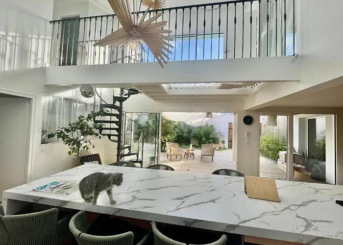 La Petite Cabine, 3chambres Proche Et Centre