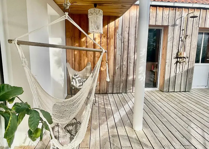 La Petite Cabine, 3chambres Proche Et Centre *