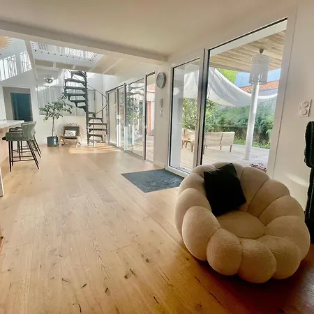 La Petite Cabine, 3chambres Proche Et Centre